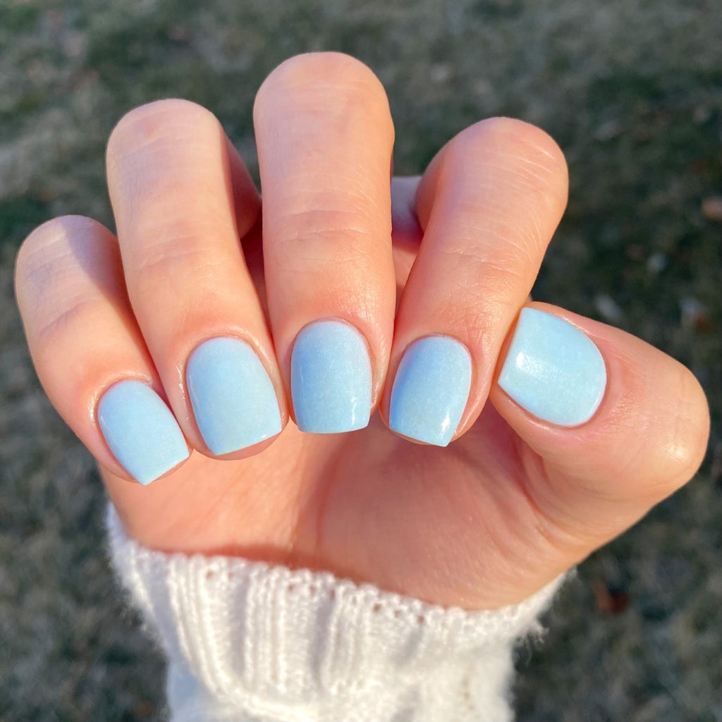 Crystal Nails USA - Baby blue nails 💙💙 with the 3S99 3 Step CrystaLac gel  polish 💙 https://www.crystalnails.com/webshop/3step-gel-polish /3-Step-Crystalac-gel-polish---in-matching-bottles-552_324206 | Facebook